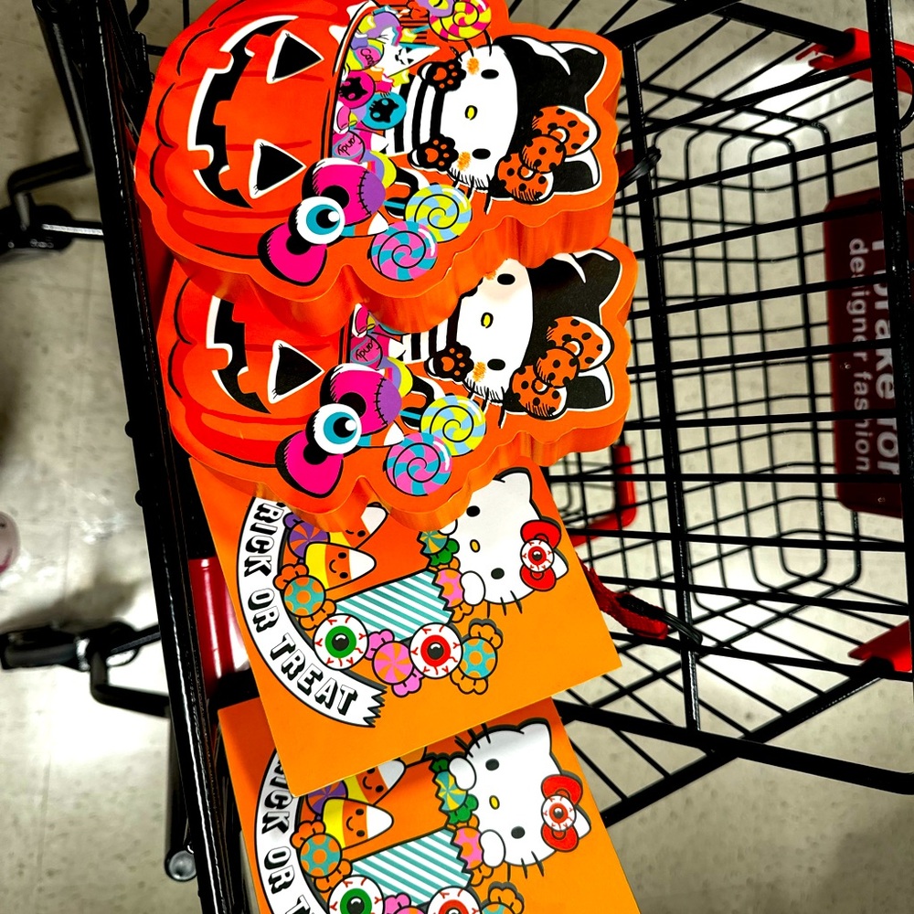 Hello Kitty Halloween Decor Signs!